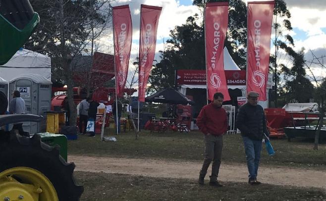 Octava feria de Prolesa contó con más de 1.200 productores en su primera jornada